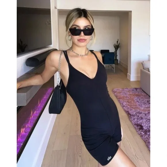 Alo Yoga Alosoft Suns Out Onesie Black XS - Picture 9 of 13